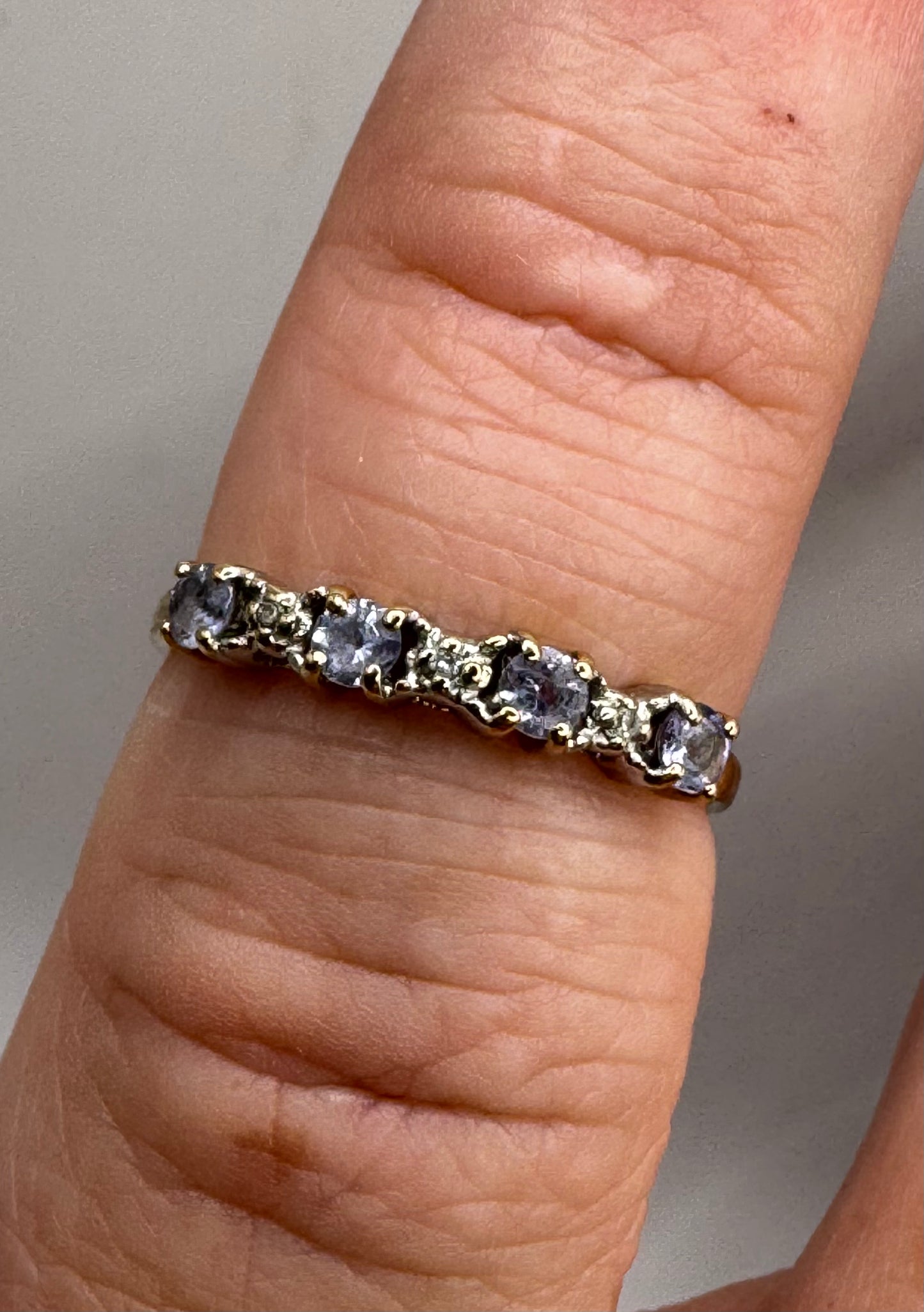 9ct Gold Diamond Ring