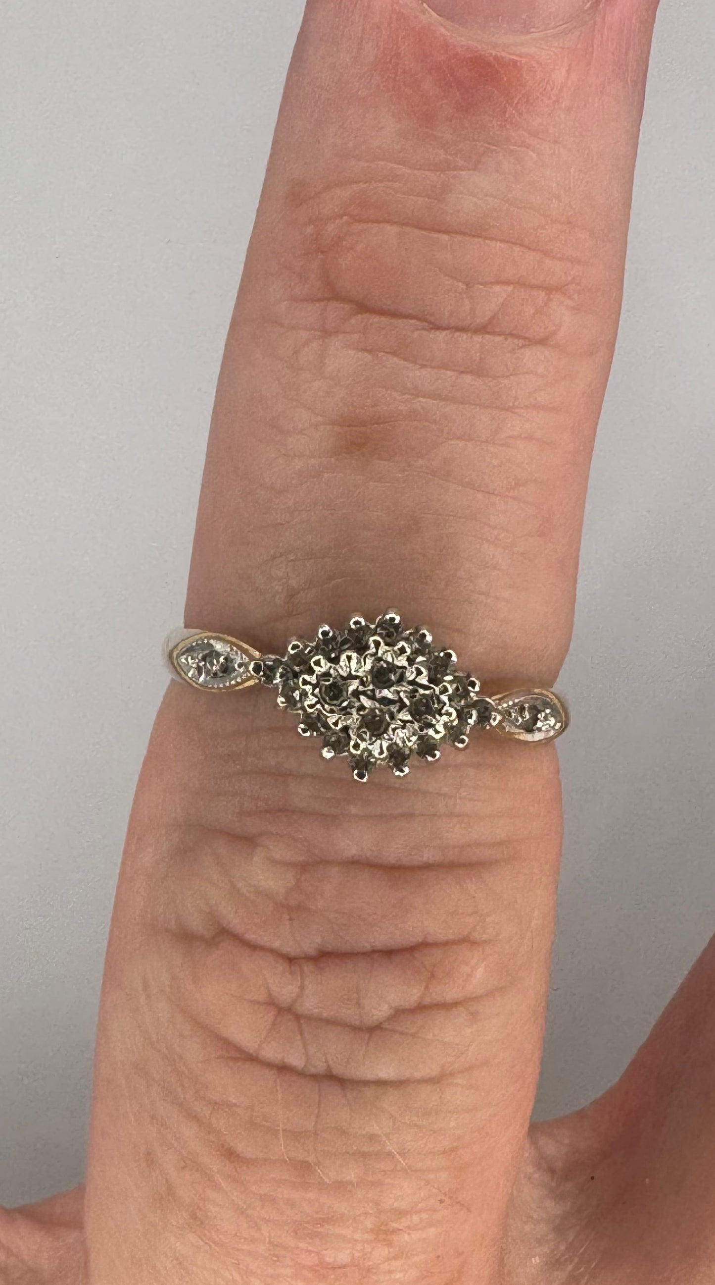 9ct Gold Diamond Cluster Ring