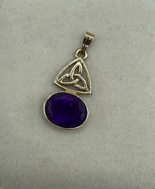 9ct Gold Amethyst Pendant