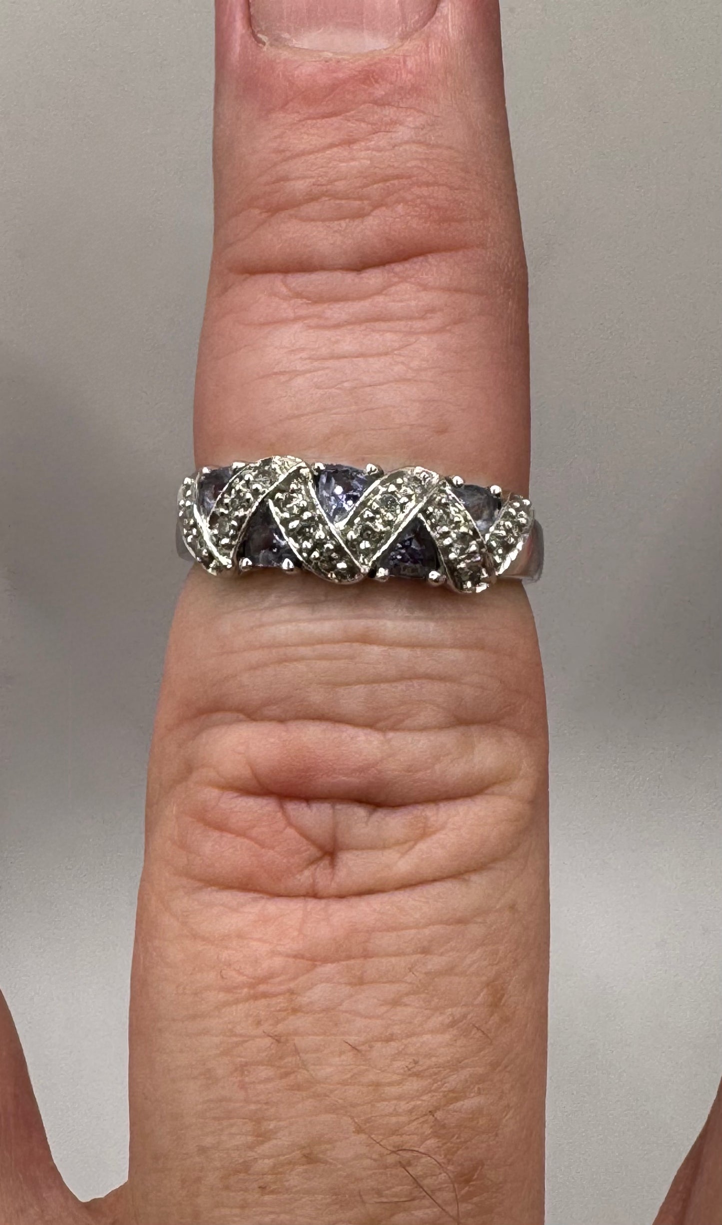 9ct White Gold Tanzanite & Diamond Ring