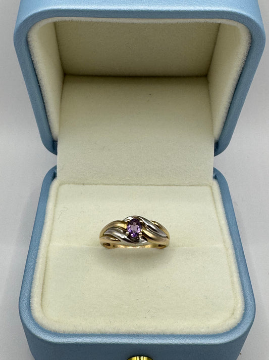 9ct white & yellow Gold Amethyst Ring