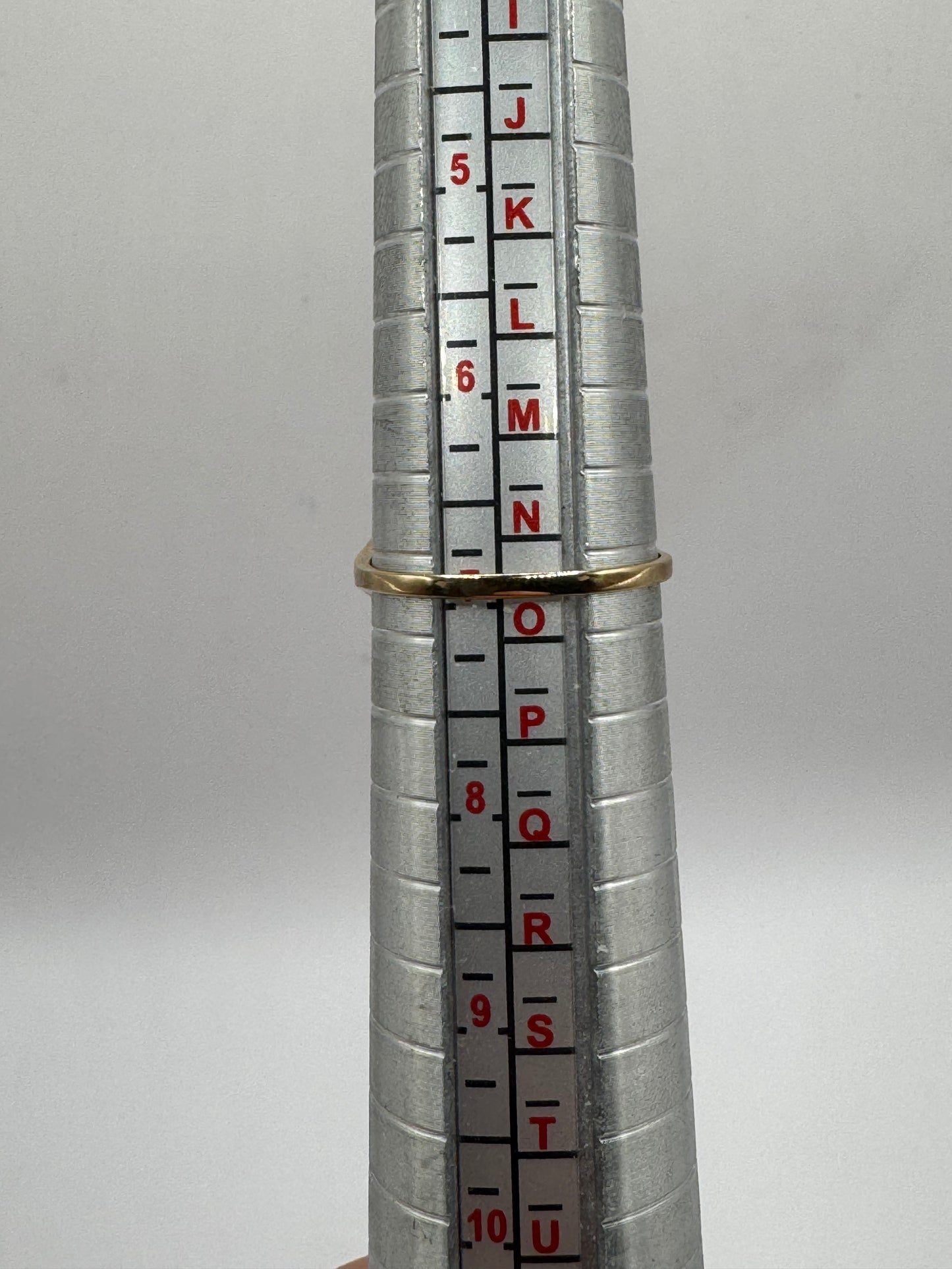 9ct Gold Amethyst & Diamond Ring