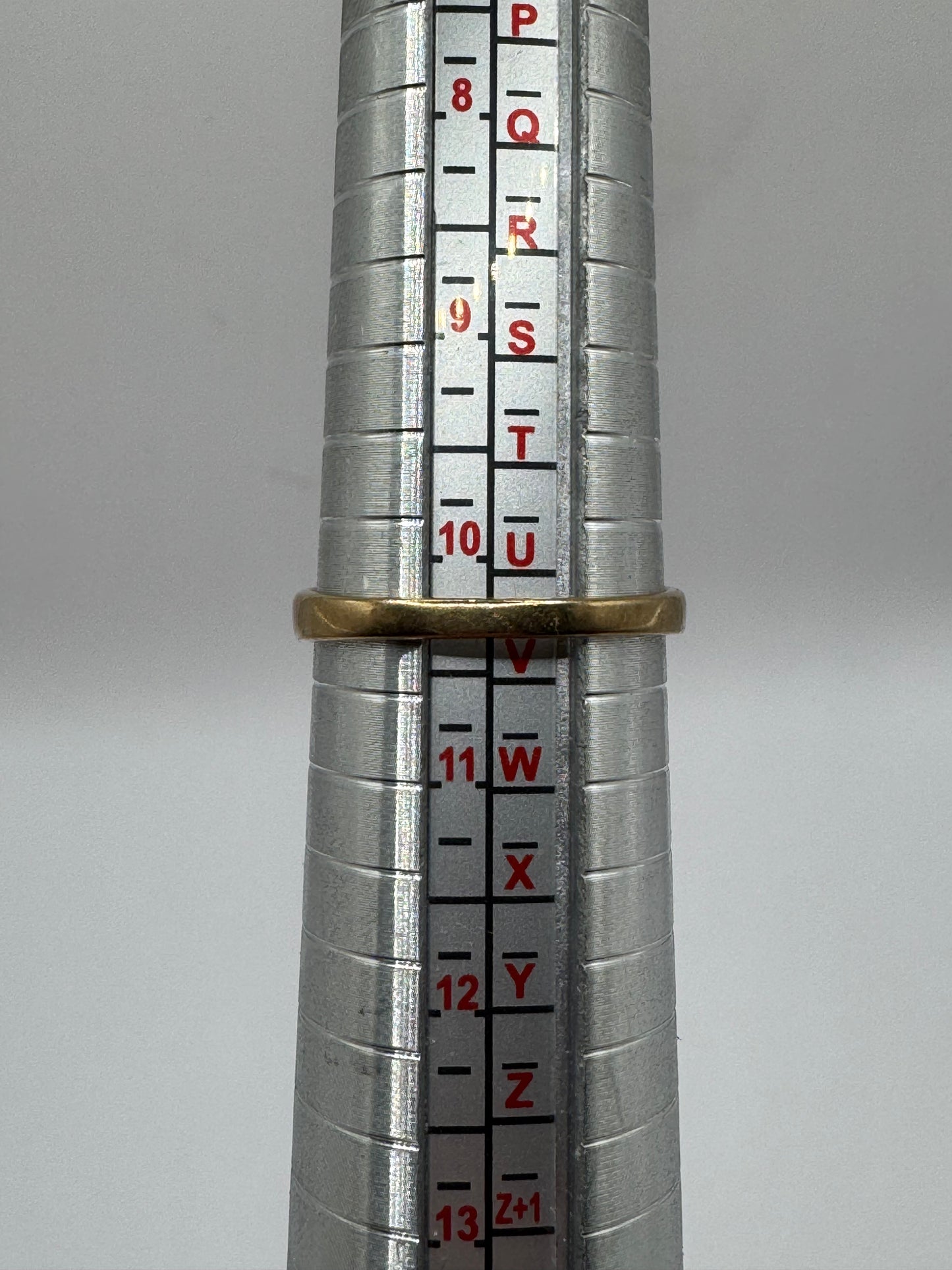 9ct Gold Spinel & Diamond Ring