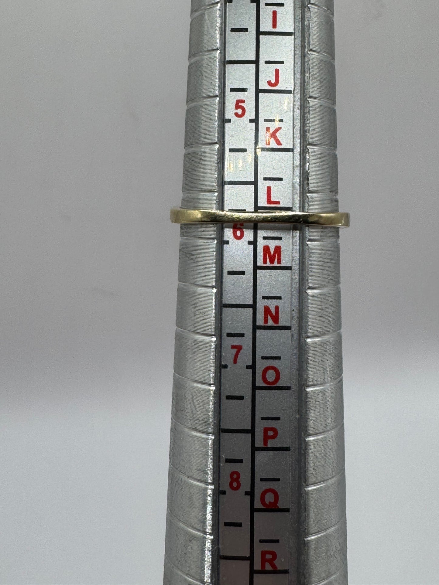 9ct Gold Garnet Ring