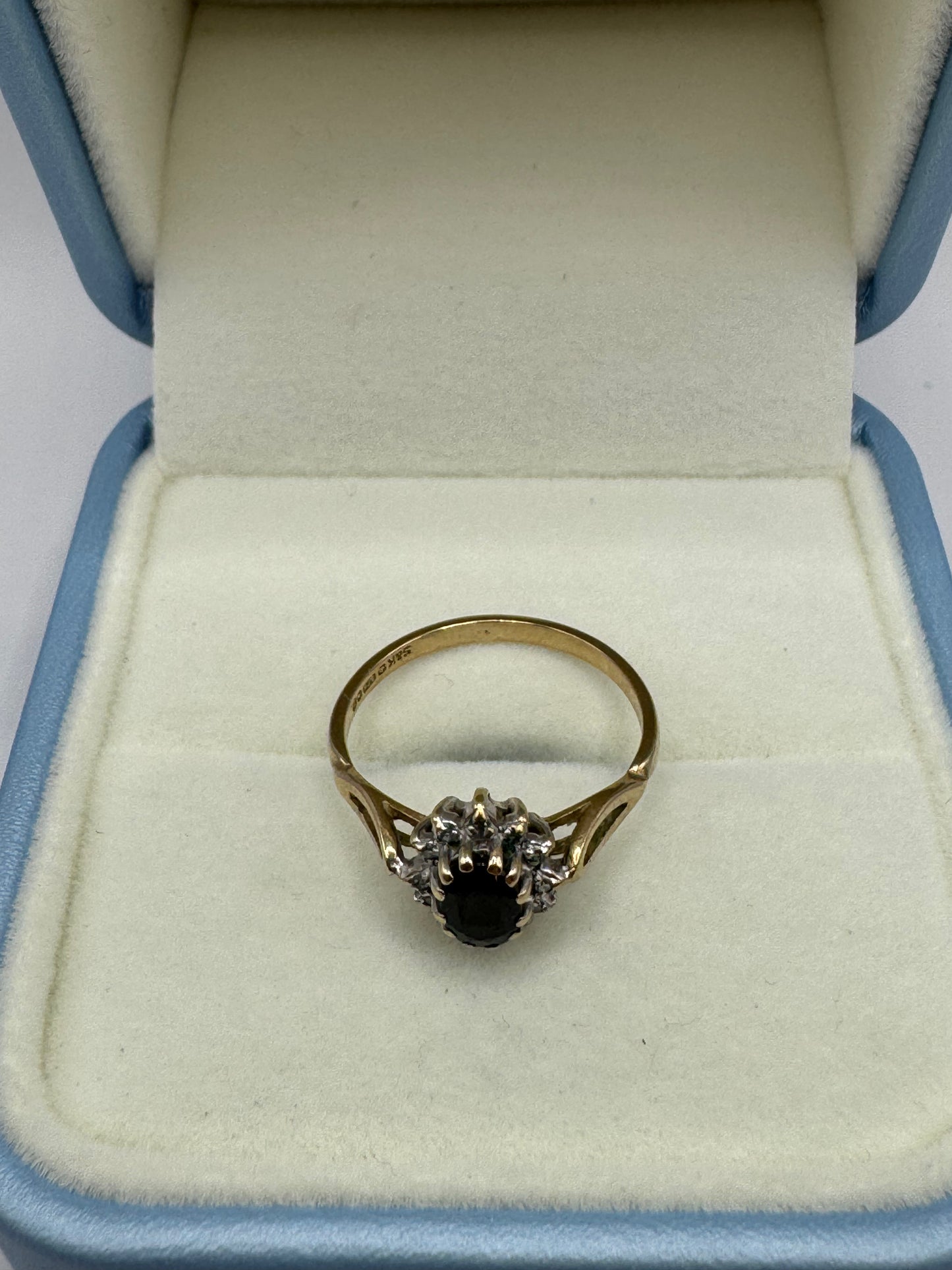 9ct Gold Sapphire & Diamond Ring