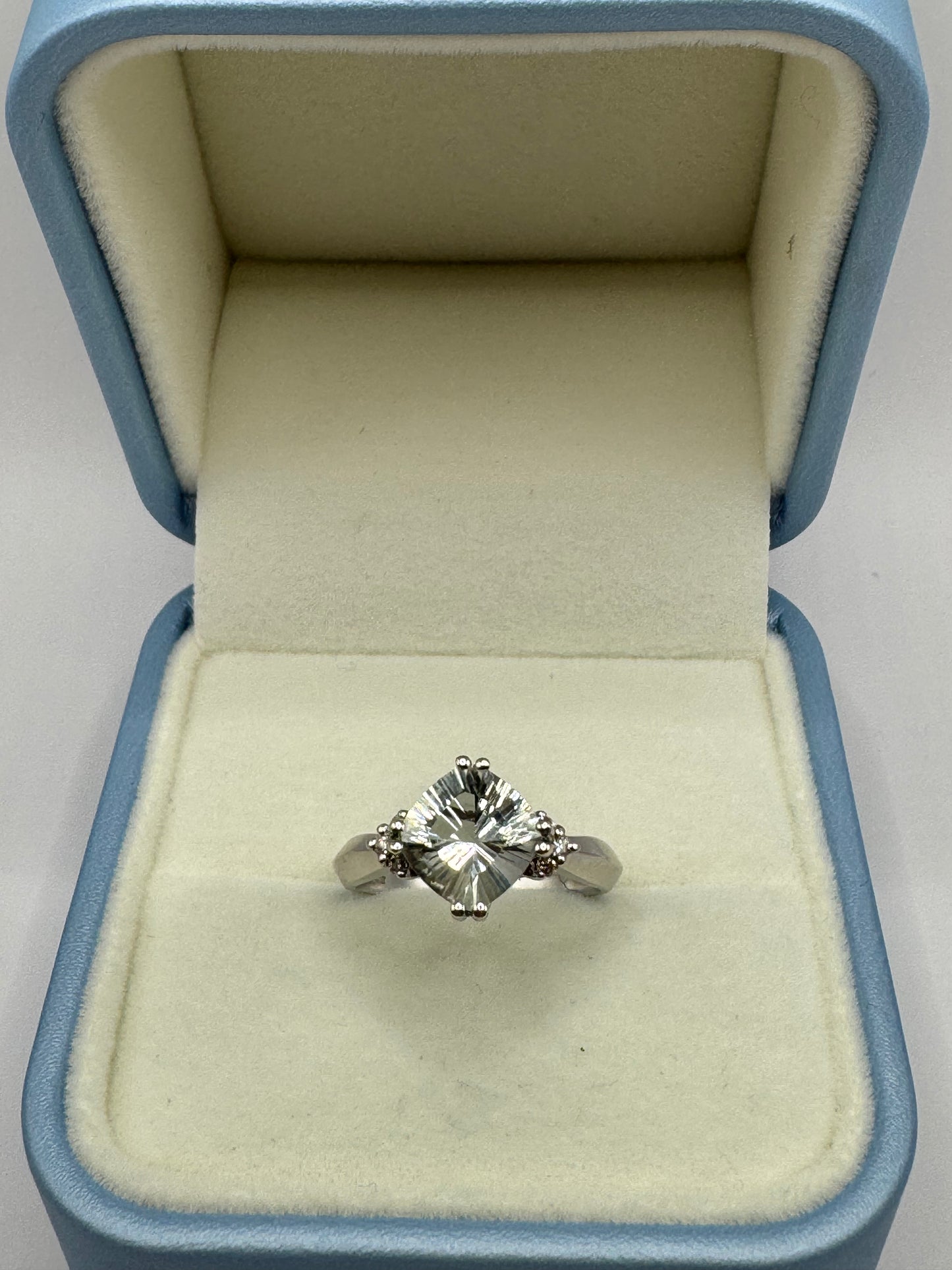 9ct White Gold Amethyst & Diamond Ring