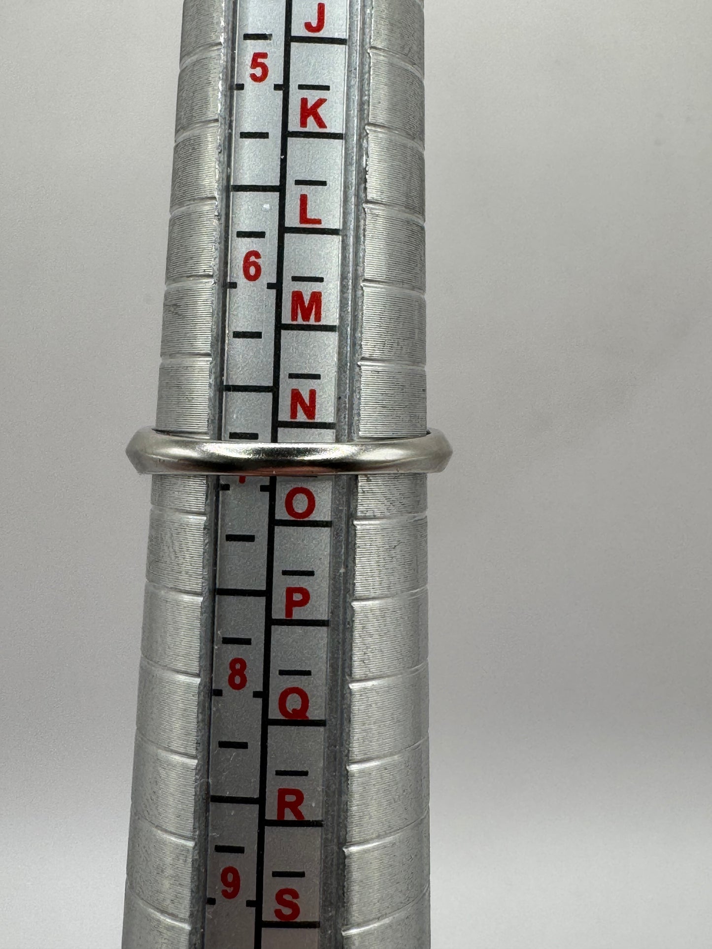 9ct White Gold Amethyst & Diamond Ring