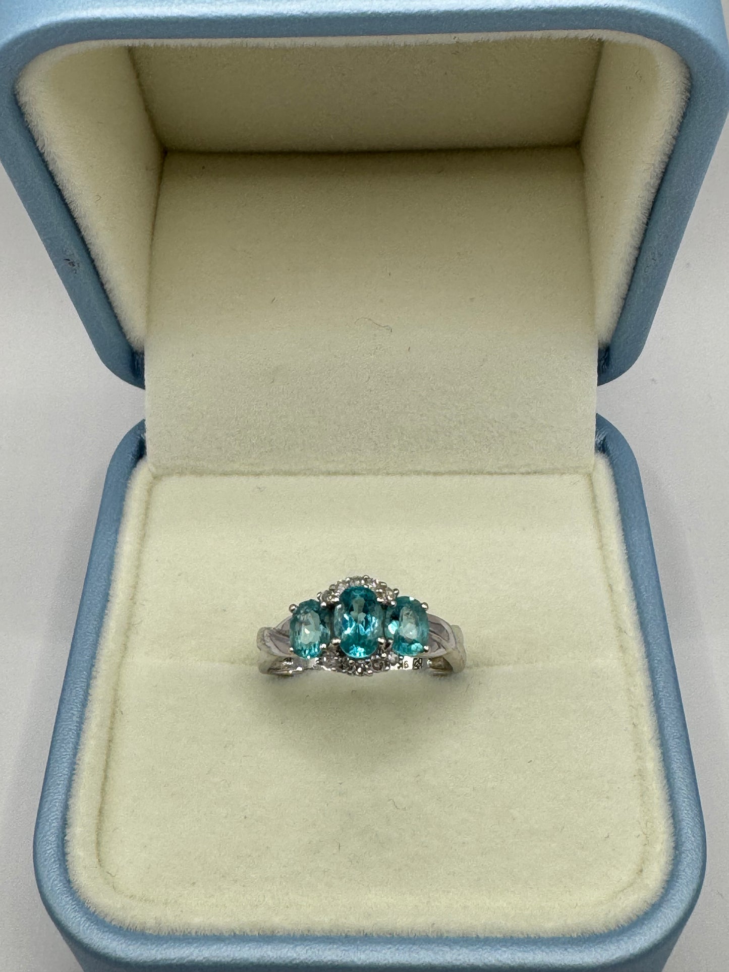 9ct White Gold Blue Apatite & Diamond Ring