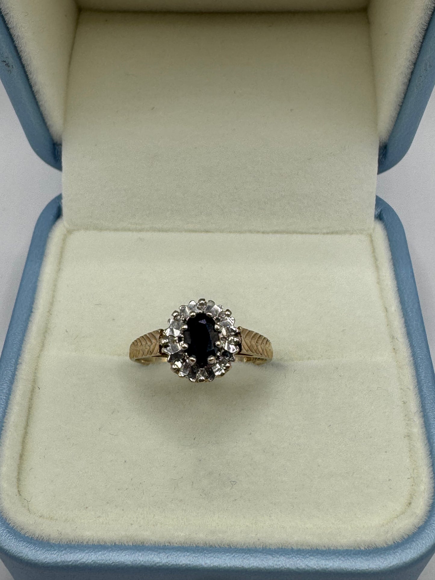 9ct Gold Sapphire & Diamond Ring