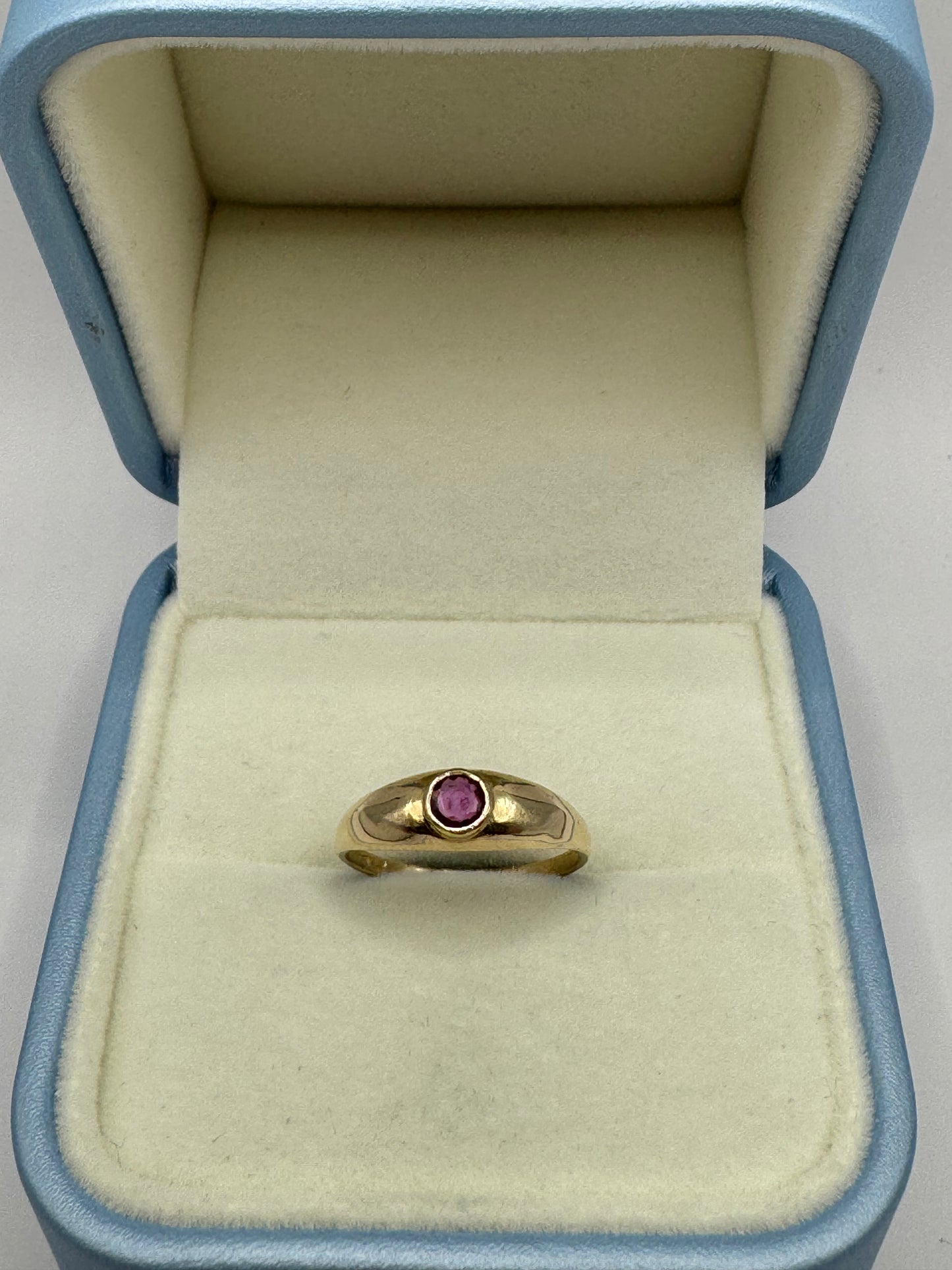 9ct Gold Ruby Gypsy Ring