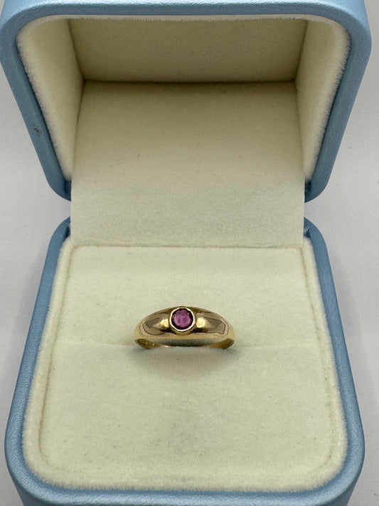 9ct Gold Ruby Gypsy Ring