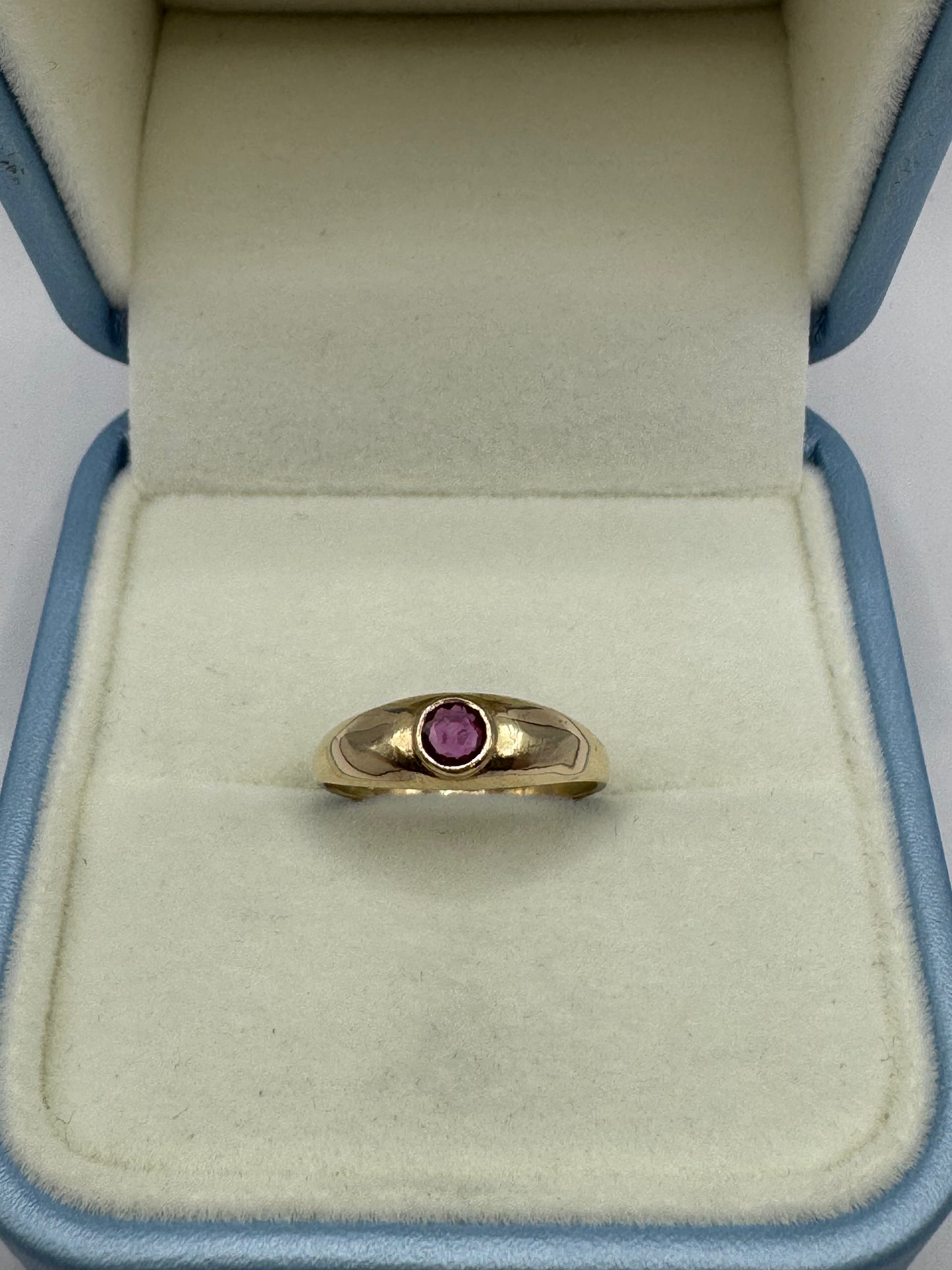 9ct Gold Ruby Gypsy Ring