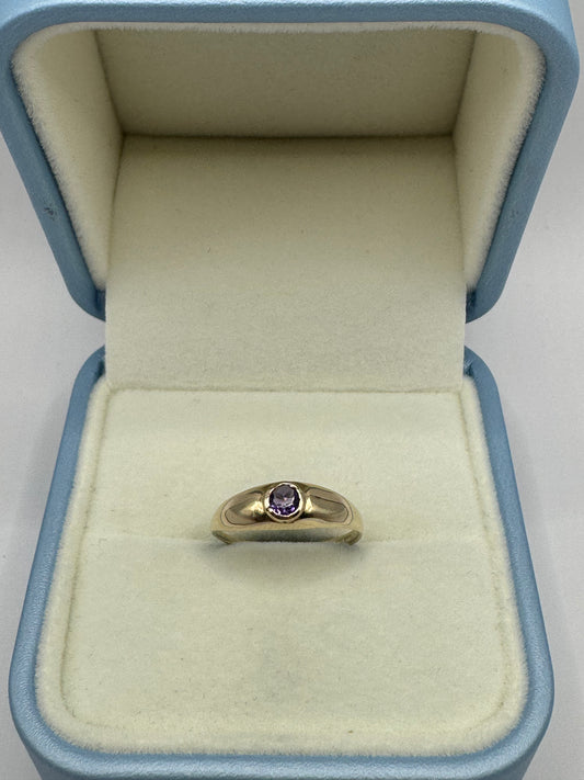 9ct Gold Amethyst Gypsy Ring
