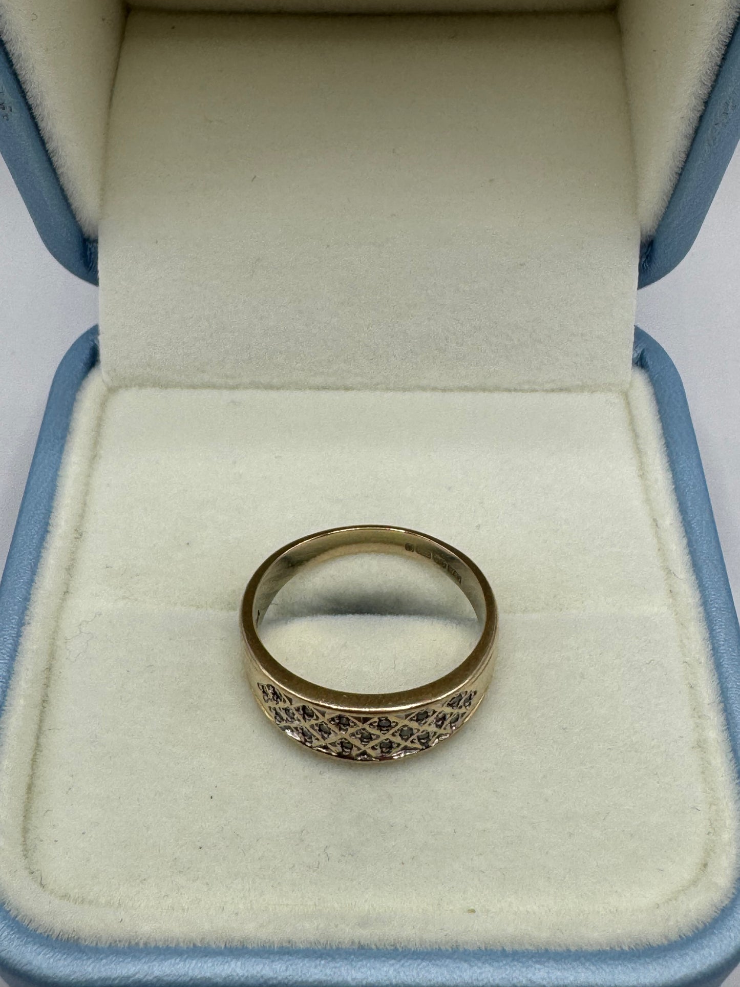 9ct Gold Diamond Ring