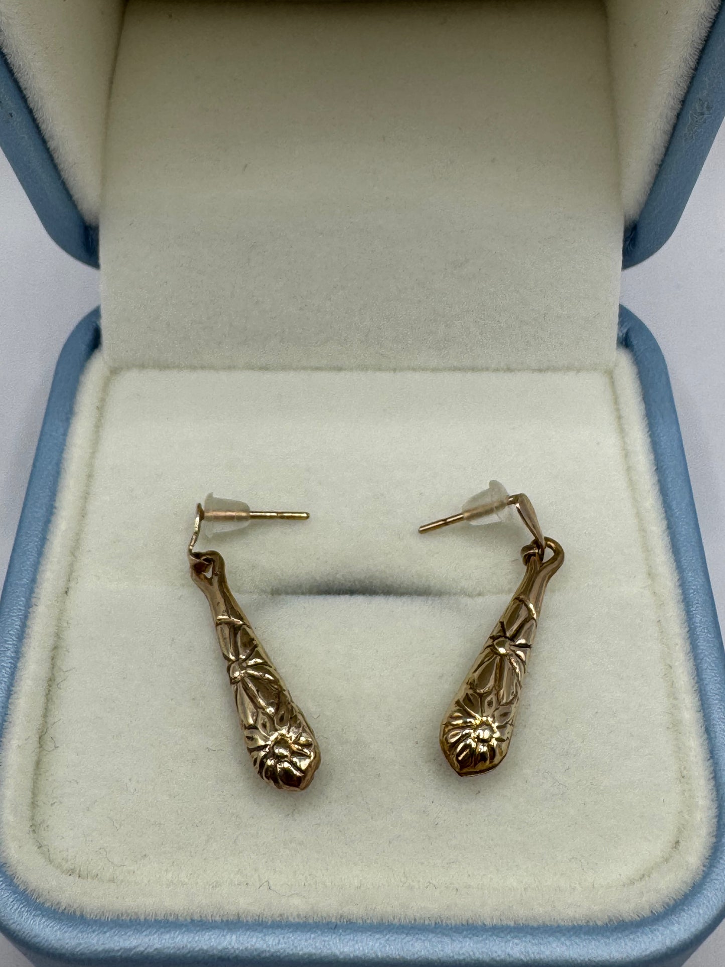 9ct Gold Dangle Earrings