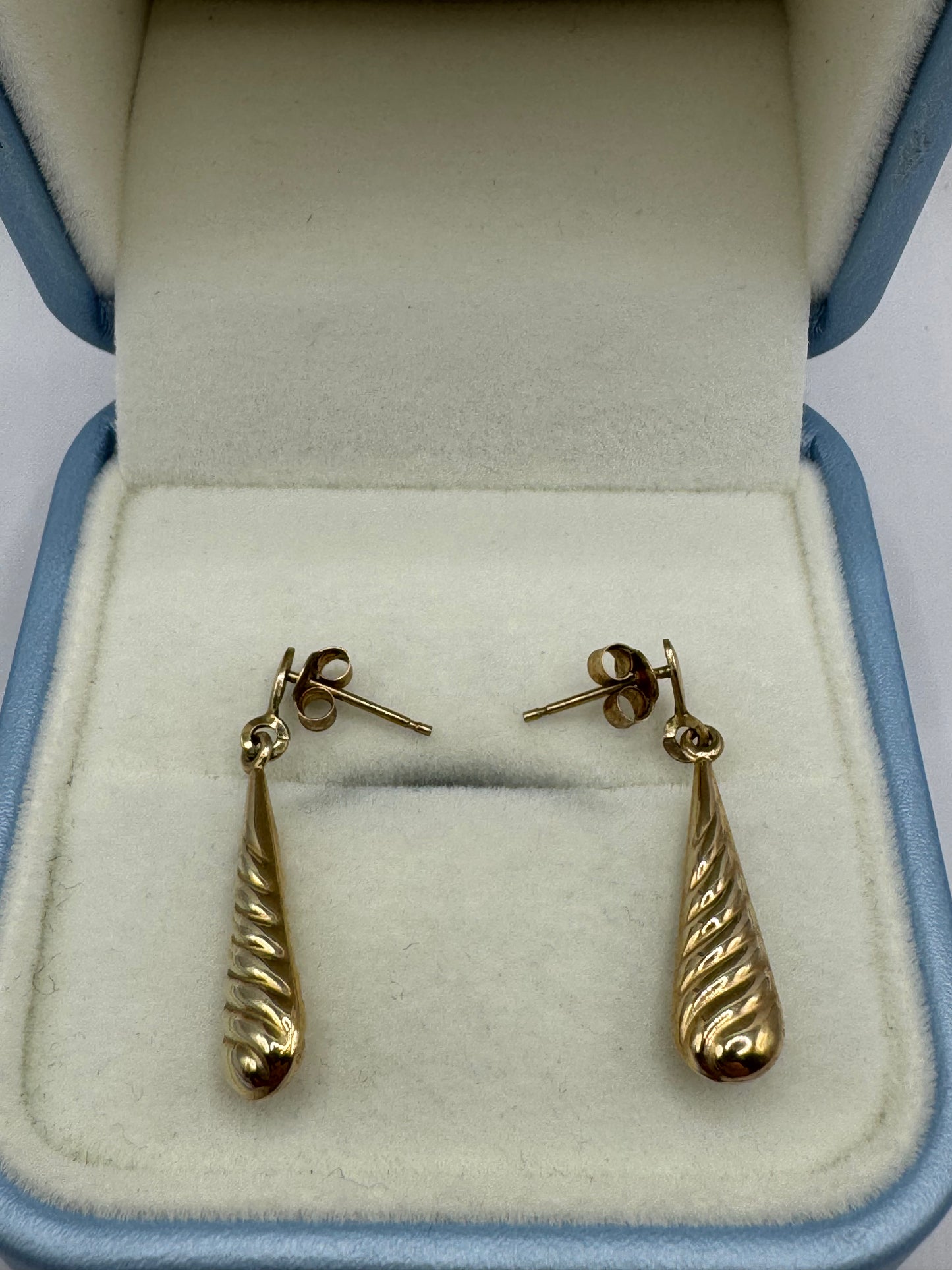 9ct Gold Dangle Earrings