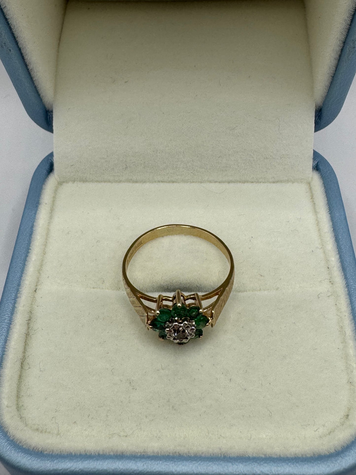 9ct Gold Emerald & Diamond Ring