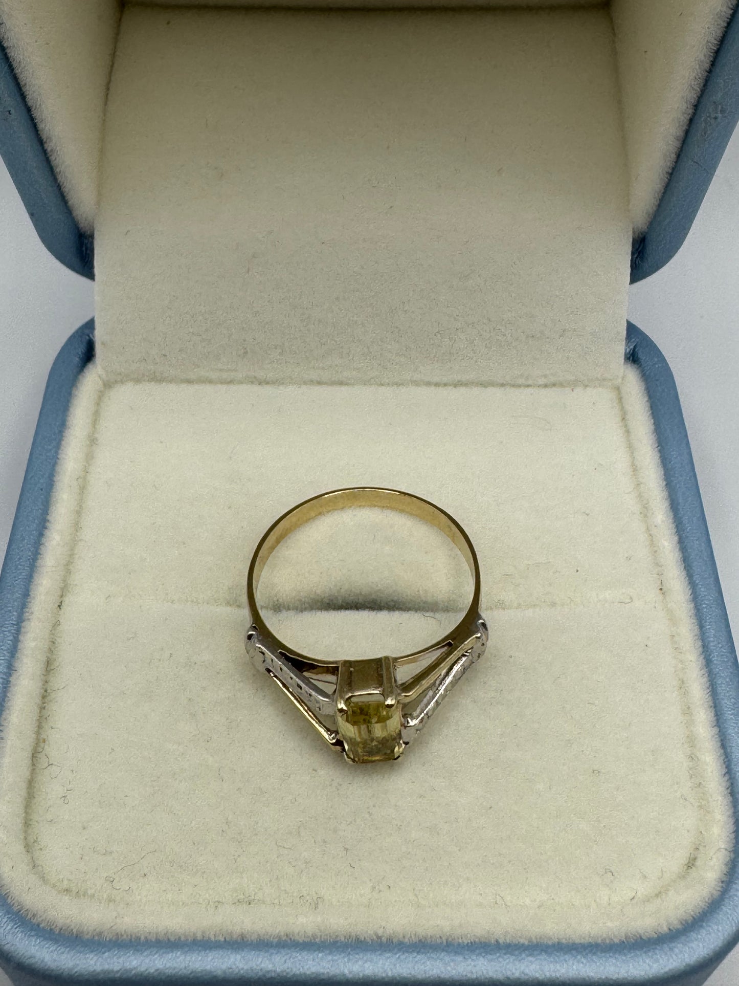 9ct Gold Citrine Ring