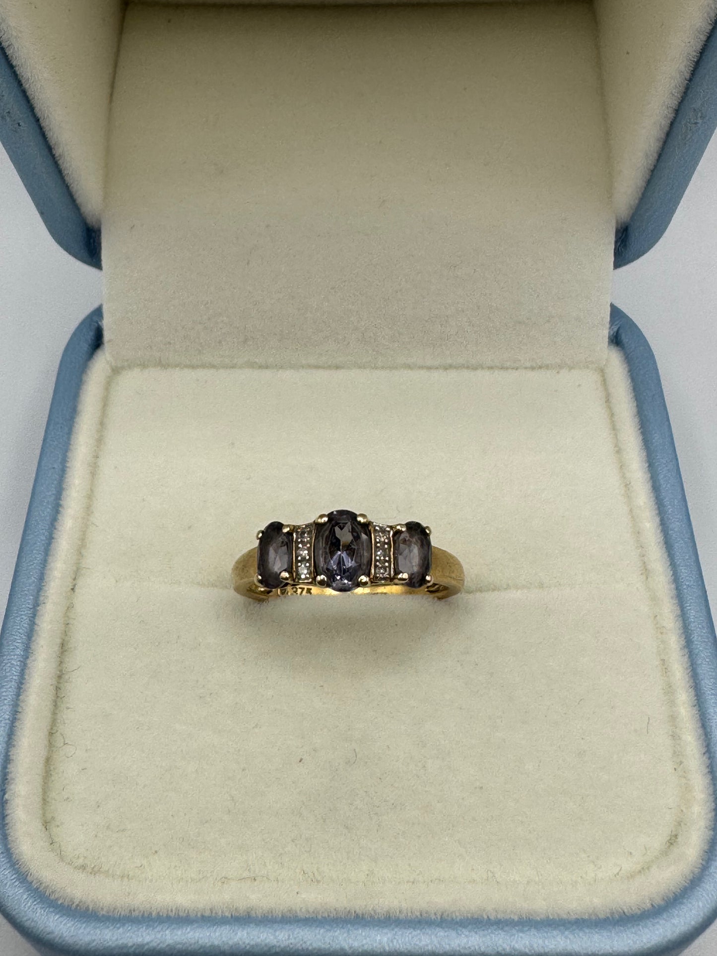 9ct Gold Amethyst & Diamond Ring