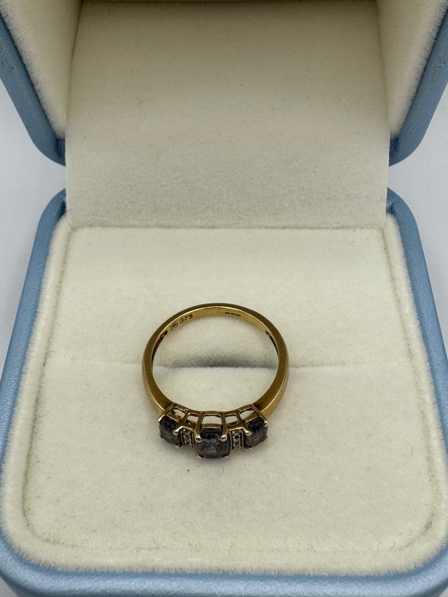 9ct Gold Amethyst & Diamond Ring